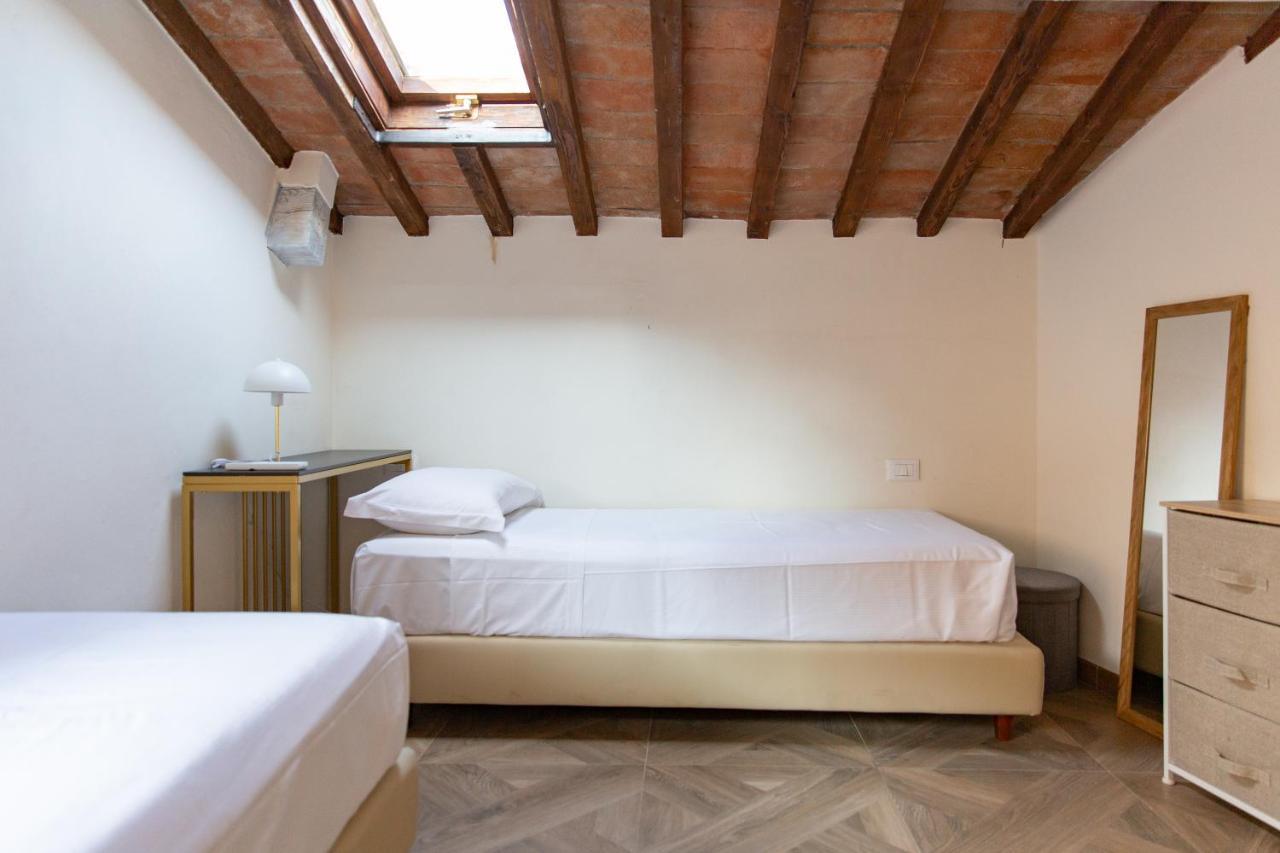 Large 2Br Apartment Near Piazza San Marco Флоренція Екстер'єр фото
